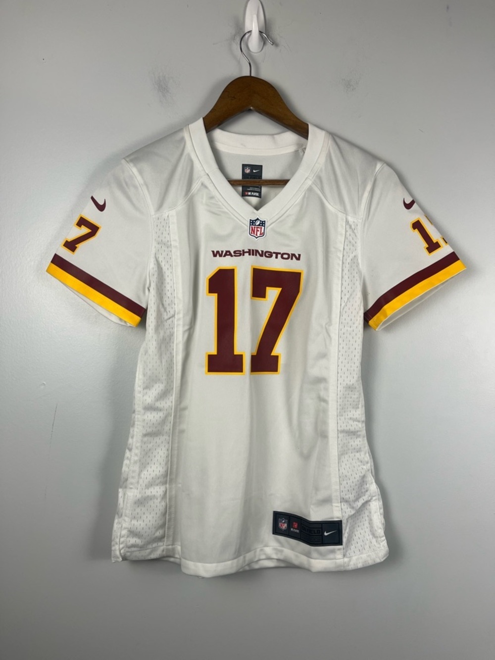 Women's Nike Terry McLaurin White Washington Football Team Game Player Jersey S